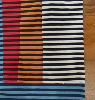 좋은 가격 반 펠링 및 쉽게 변형되지 않는 부드러운 면 줄무늬 물질 티셔츠 온라인으로