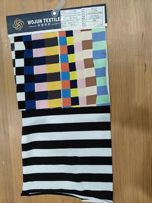 편안 하고 습도를 흡수 하는 면과 프랑스 테리 천 의 옷