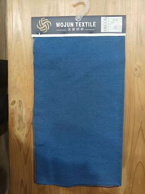 좋은 가격 부드럽고 피부 친화적이고 편안한 스트라이프 된 넥타이 천 온라인으로