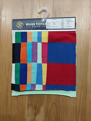 좋은 가격 T-셔츠를 위한 튼튼하고 피부 친화적 인 부드러운 줄무늬 물질 온라인으로