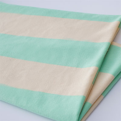 좋은 가격 편안하고 호흡이 쉬는 피부 친화적 인 스트라이프 된 재료 천 온라인으로