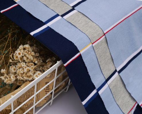 좋은 가격 통기성, 내마모성, 피부 친화적, 주름 방지, 경쾌한 스트라이프 니트 원단 (티셔츠용) 온라인으로