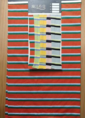 좋은 가격 숨 쉬고 내구성 좋은 품질 편안하고 줄무늬 넥타이 천 T-셔츠를 위해 숨 쉬는 온라인으로