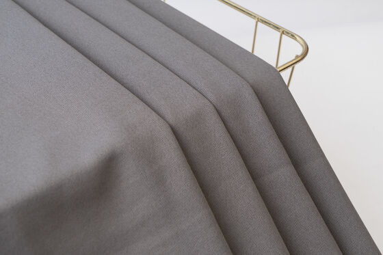 좋은 가격 230gm U-Touch Solid Knit Fabric: 하우디를 위한 깨끗한 미용 온라인으로